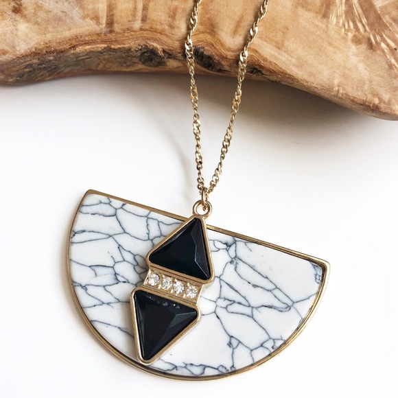 Express Jewelry - Express gold marble stone necklace